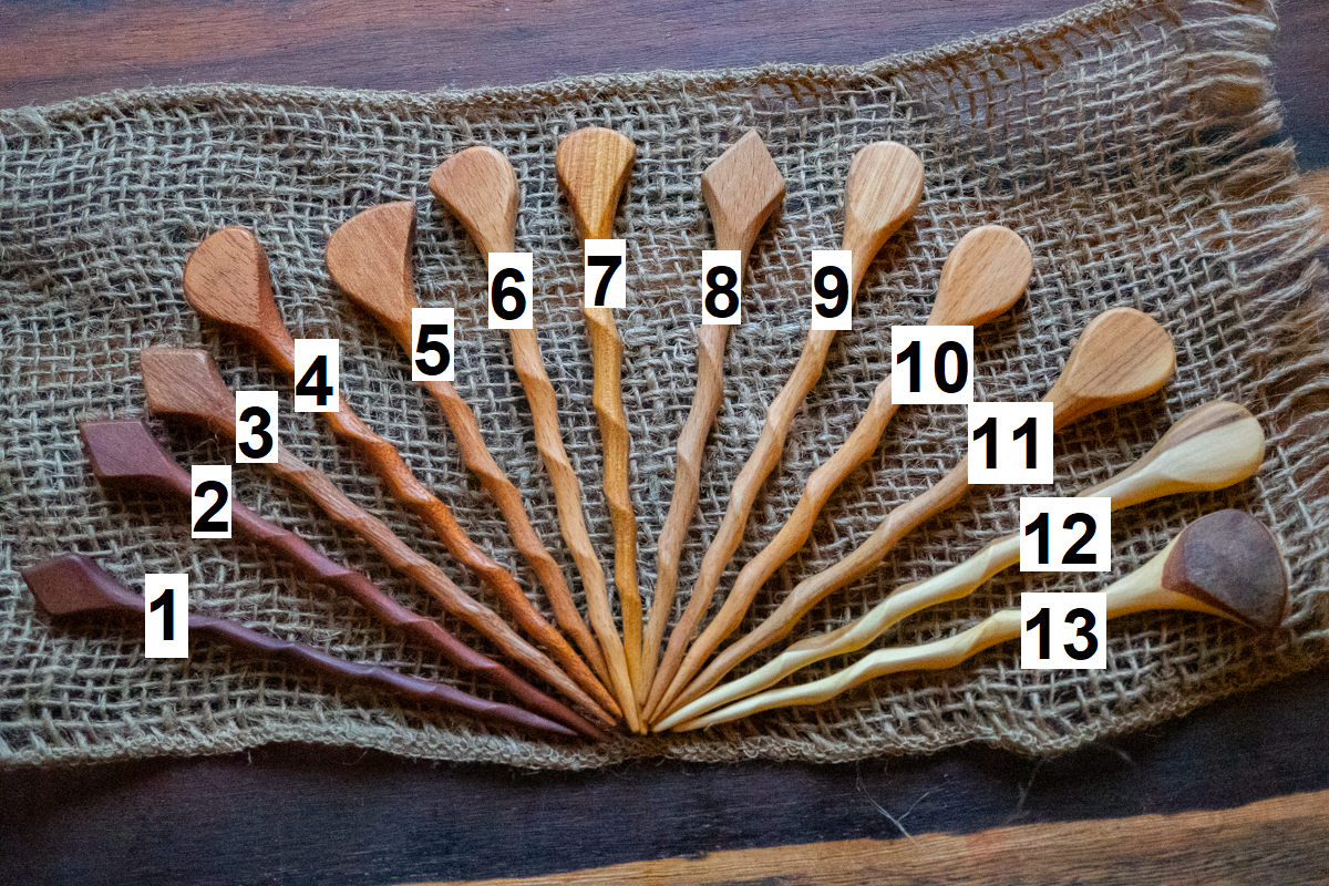 Kurze Haarnadeln / Tuchnadeln aus recyceltem Holz