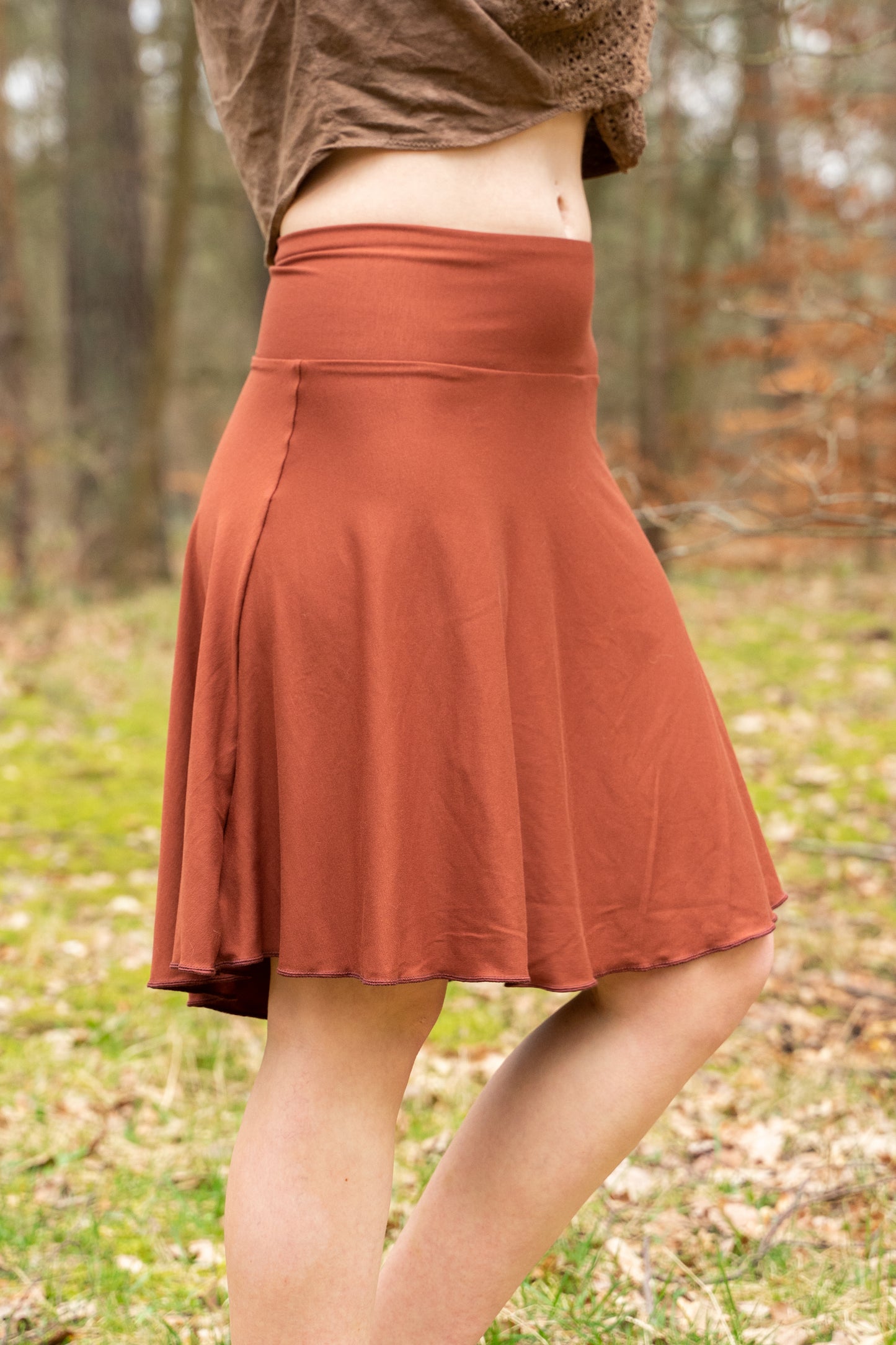 MTO: Skirt Basic in rust brown