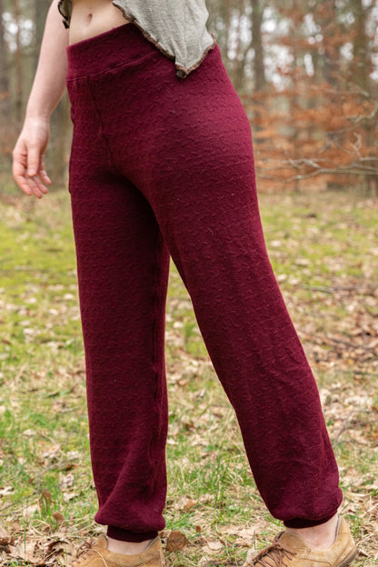 Gr. 38 - Hose aus weichem Merinostrick