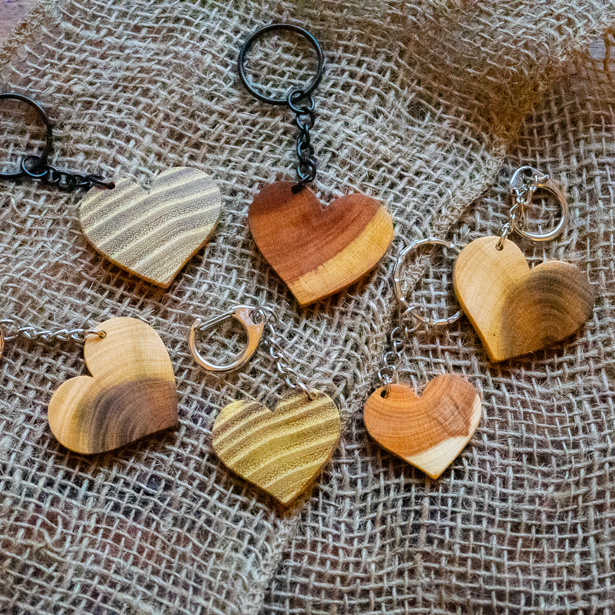 Handgemachte Herzschlüsselanhänger
