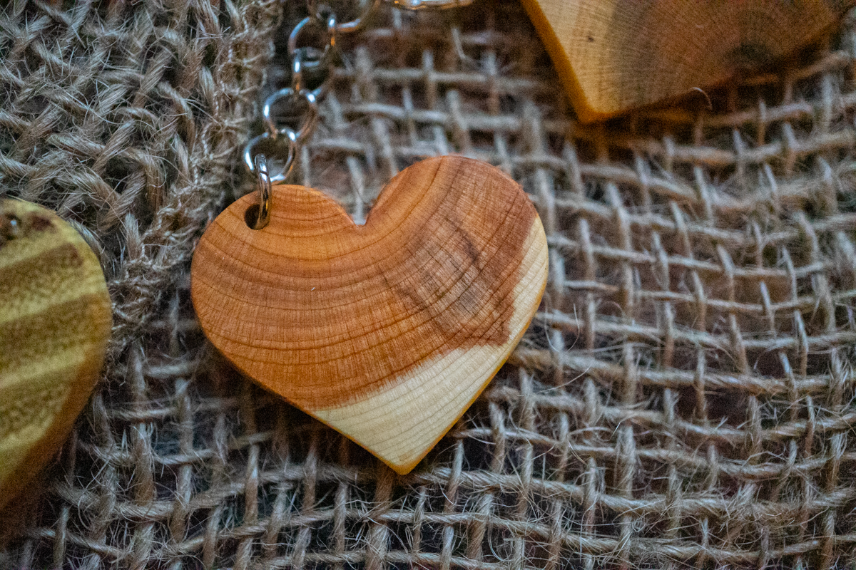Handgemachte Herzschlüsselanhänger