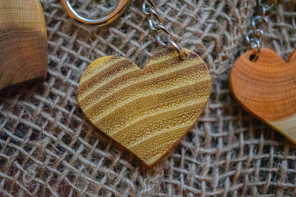 Handgemachte Herzschlüsselanhänger