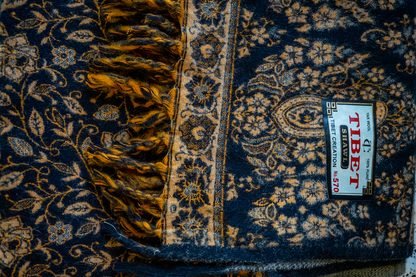 Scarf / blanket