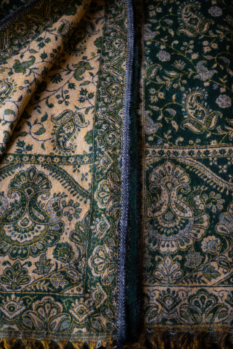 Scarf / blanket
