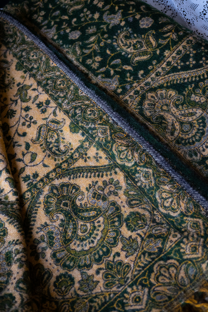 Scarf / blanket