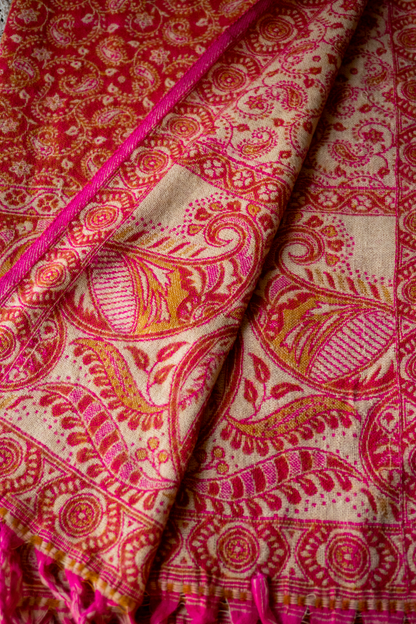 Scarf / blanket