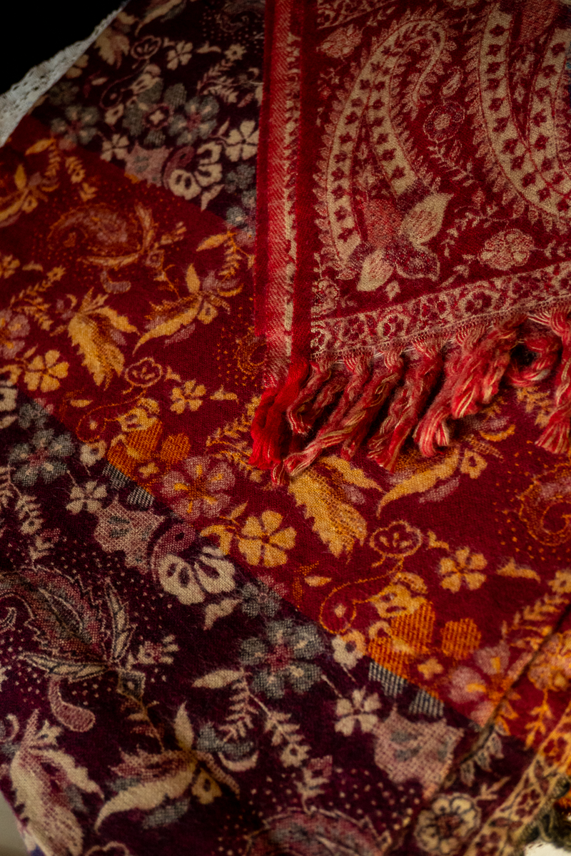 Scarf / blanket