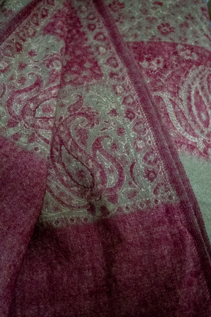 Scarf / blanket