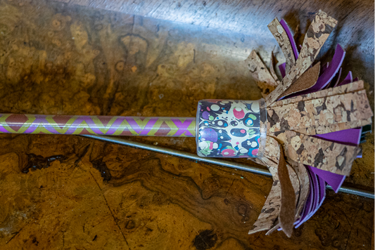 Flowerstick - MEDIUM / mit Kork & marmoriertem Papier