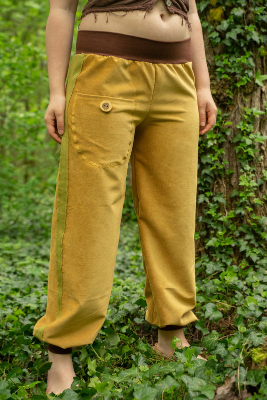 Size 38 - comfortable corduroy trousers - mustard yellow 