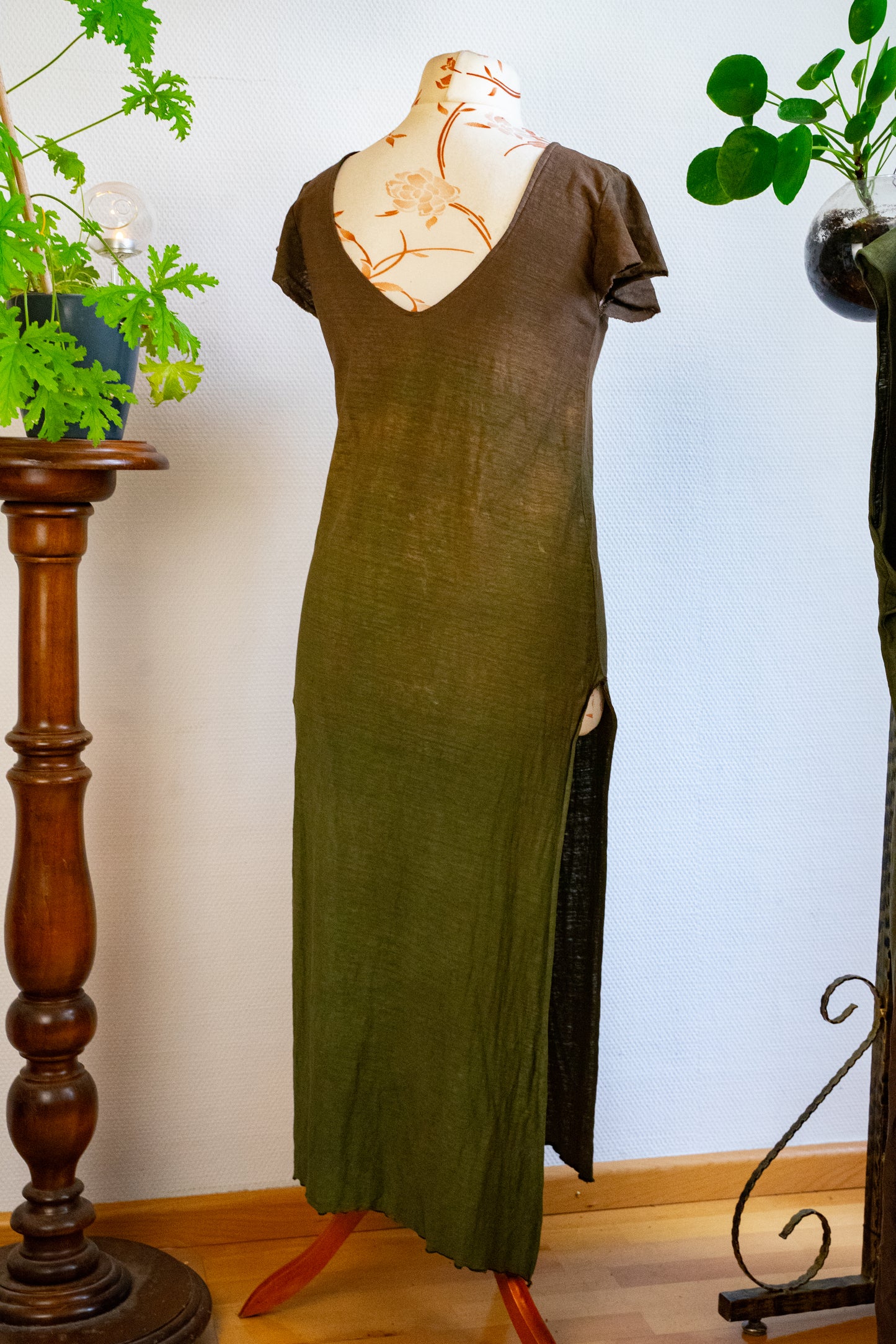 Gr. 36/38 -Kleid aus Hanfjersey