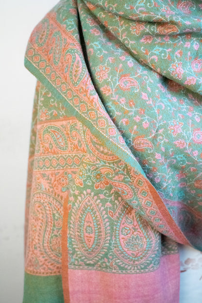 Scarf / blanket