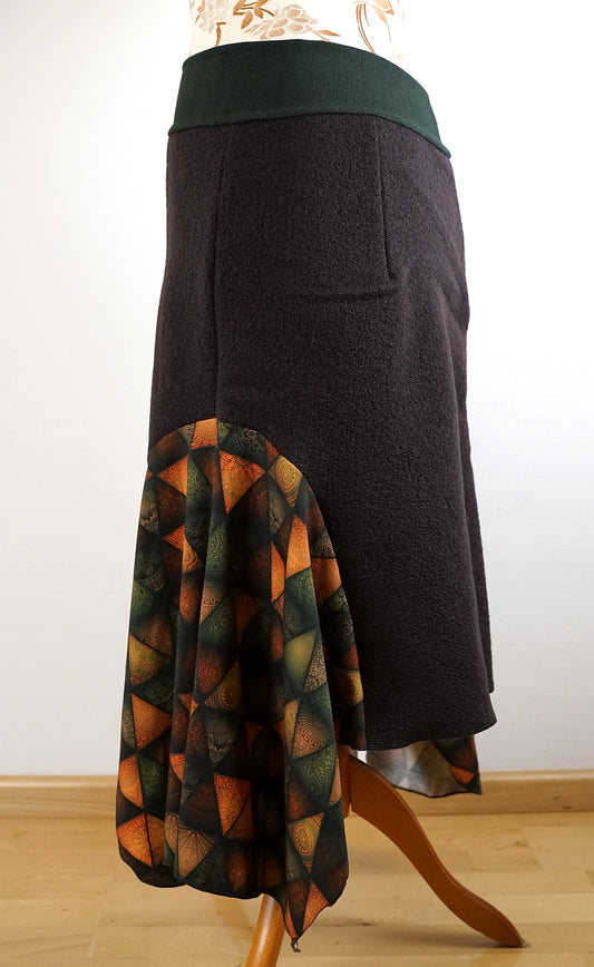 Size 40/42 - Pointed skirt - Wool felt