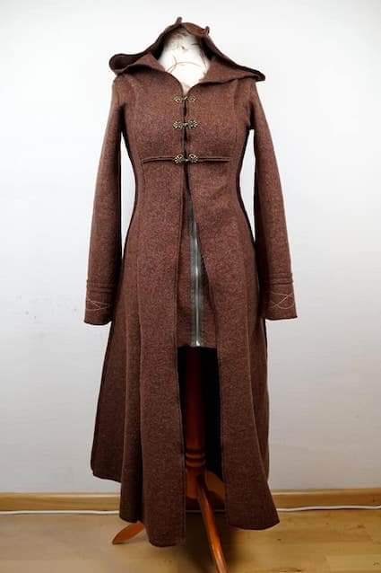 Size 32/34 - long coat made of boiled wool